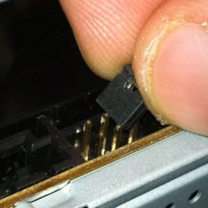cara memasang hard drive baru