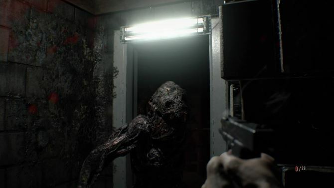 Apakah Resident Evil 7 Layak Bermain? Resident Evil 7 Moulded Creature