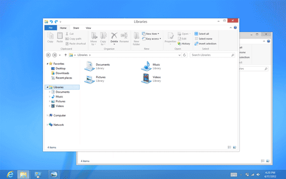 Apa Perbedaan Antara Windows 8 & Windows RT? [MakeUseOf Explains] desktop windows8