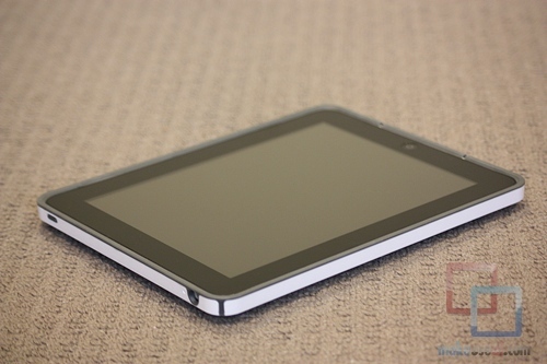 Ulasan & Penawaran MakeUseOf: CandyShell iPad Case oleh Speck IMG 2111