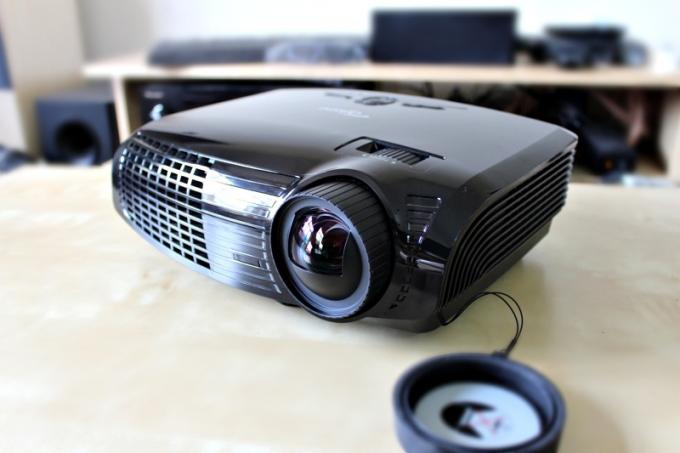 optoma gt750 ulasan proyektor gaming 3d