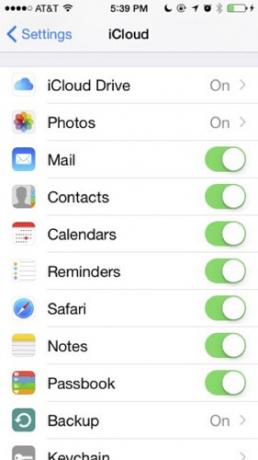 Pengaturan Drive iCloud pada Screenshot iPhone