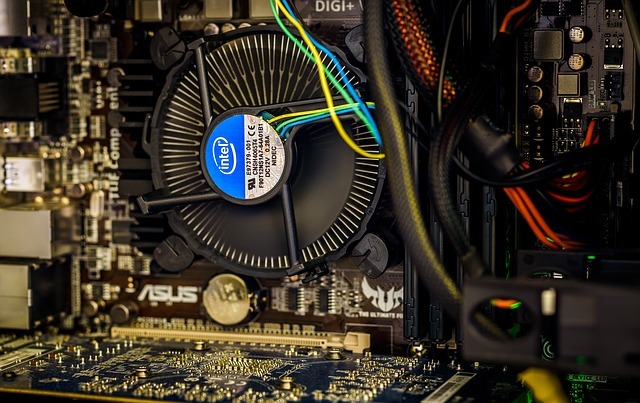 mitos-build-pc-inside-cooler