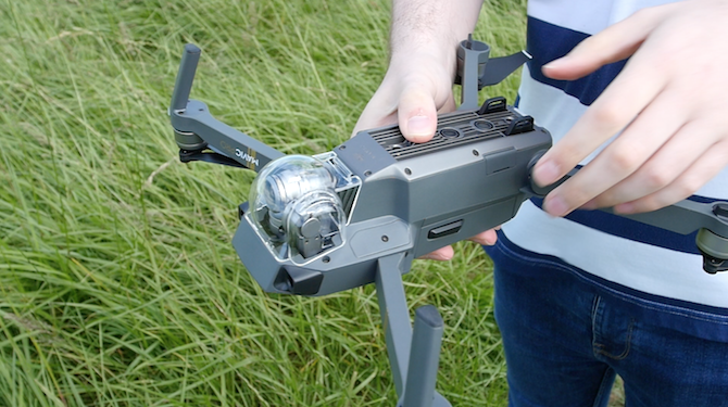 Ini adalah Drone yang Anda Cari: DJI Mavic Pro Ulasan Mavic Undercarriage