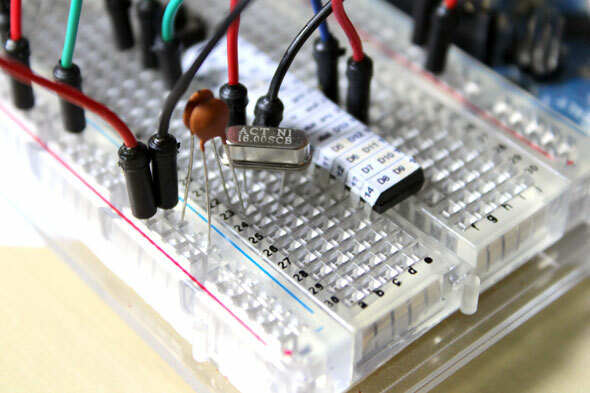 membangun papan Arduino
