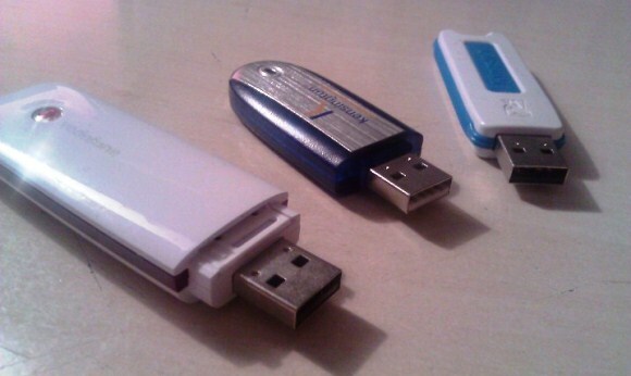 port usb terlalu berdekatan