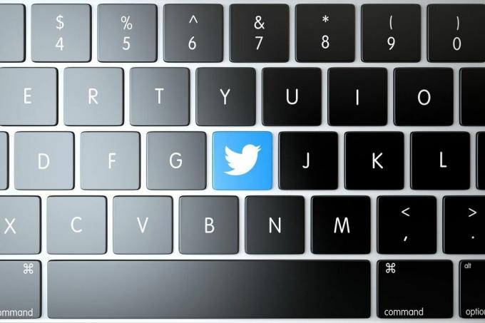 Tombol Twitter di keyboard