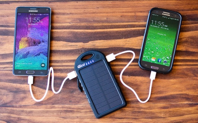 creative-edge-solar-charger