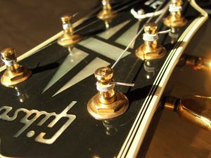 5 Situs Web Keren dengan guitartuning Nada Tuning Gitar