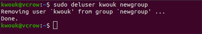 Menghapus pengguna dari grup dengan perintah deluser