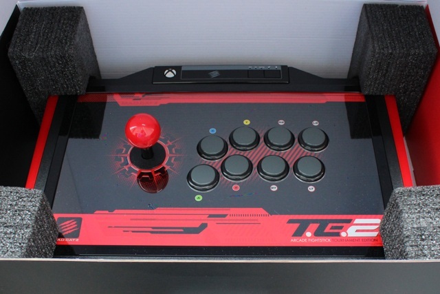 Mad Catz Arcade FightStick Tournament Edition 2 Review Dan Giveaway review turnamen gila catz arcade fightstick 1