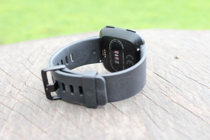 Review Fitbit Versa: Fitbit's Wearable Terbaik Belum? Fitbit Versa 2