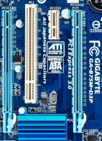 5 Hal yang Perlu Dipertimbangkan Saat Anda Memasang Slot PCIe Hard Drive SATA x16 x4