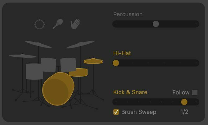 Variasi pola Kick & Snare menunjukkan paruh waktu dan opsi Sapuan Kuas